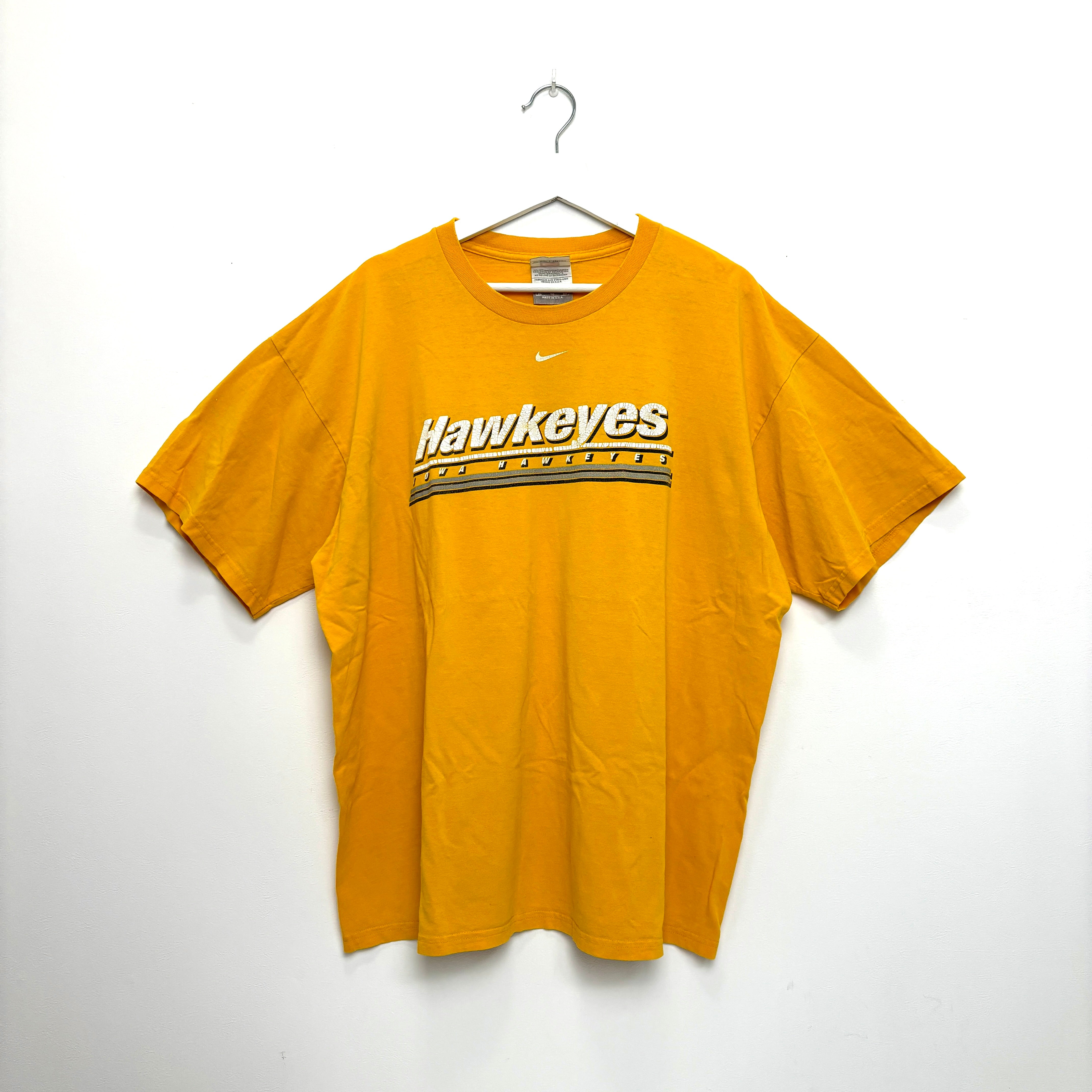 90s NIKE IOWA Hawkeyes Graphic T-Shirt Yellow Tee Made in USA