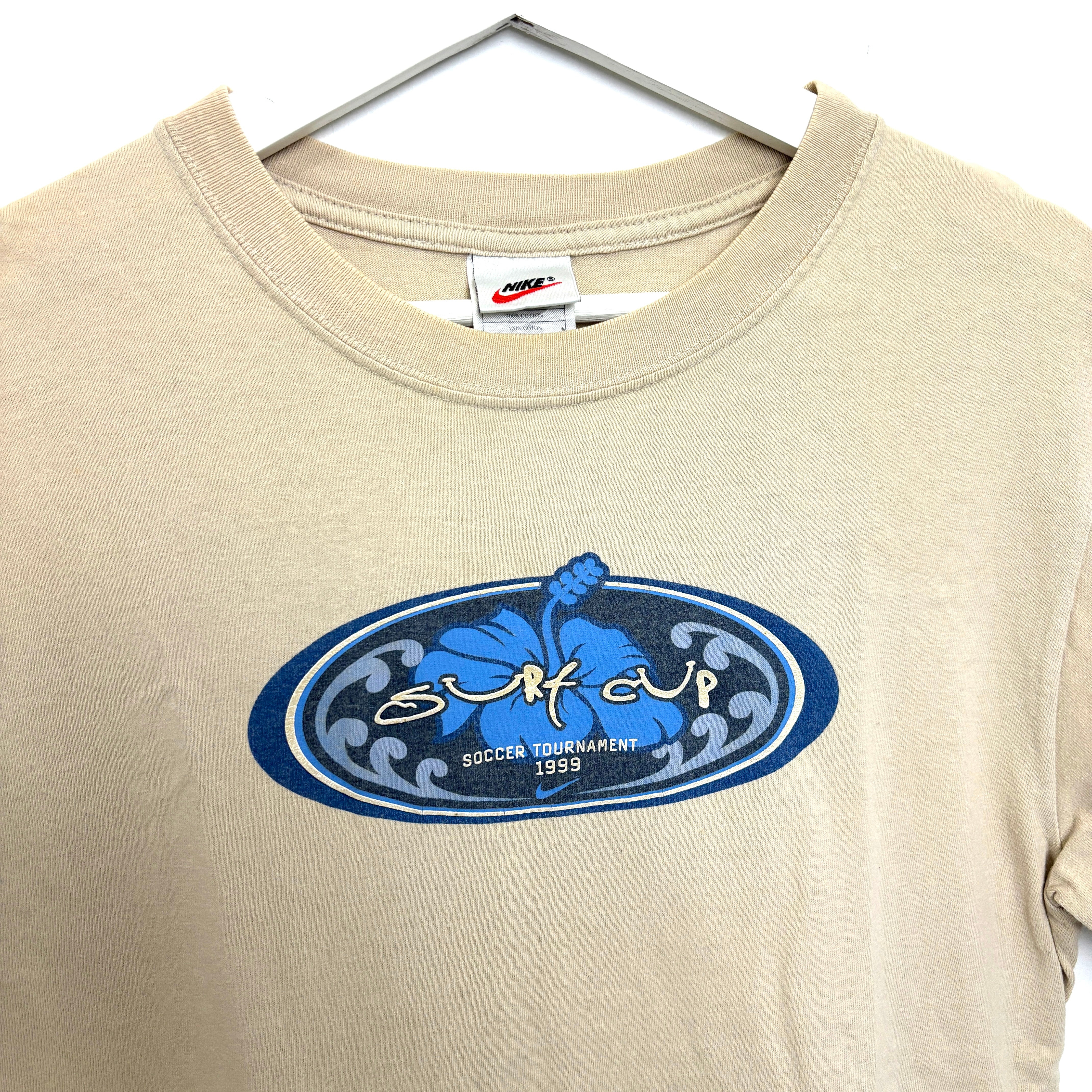 90s NIKE SAN DIEGO Surf Cup Graphic logo T-Shirt Beige Tee