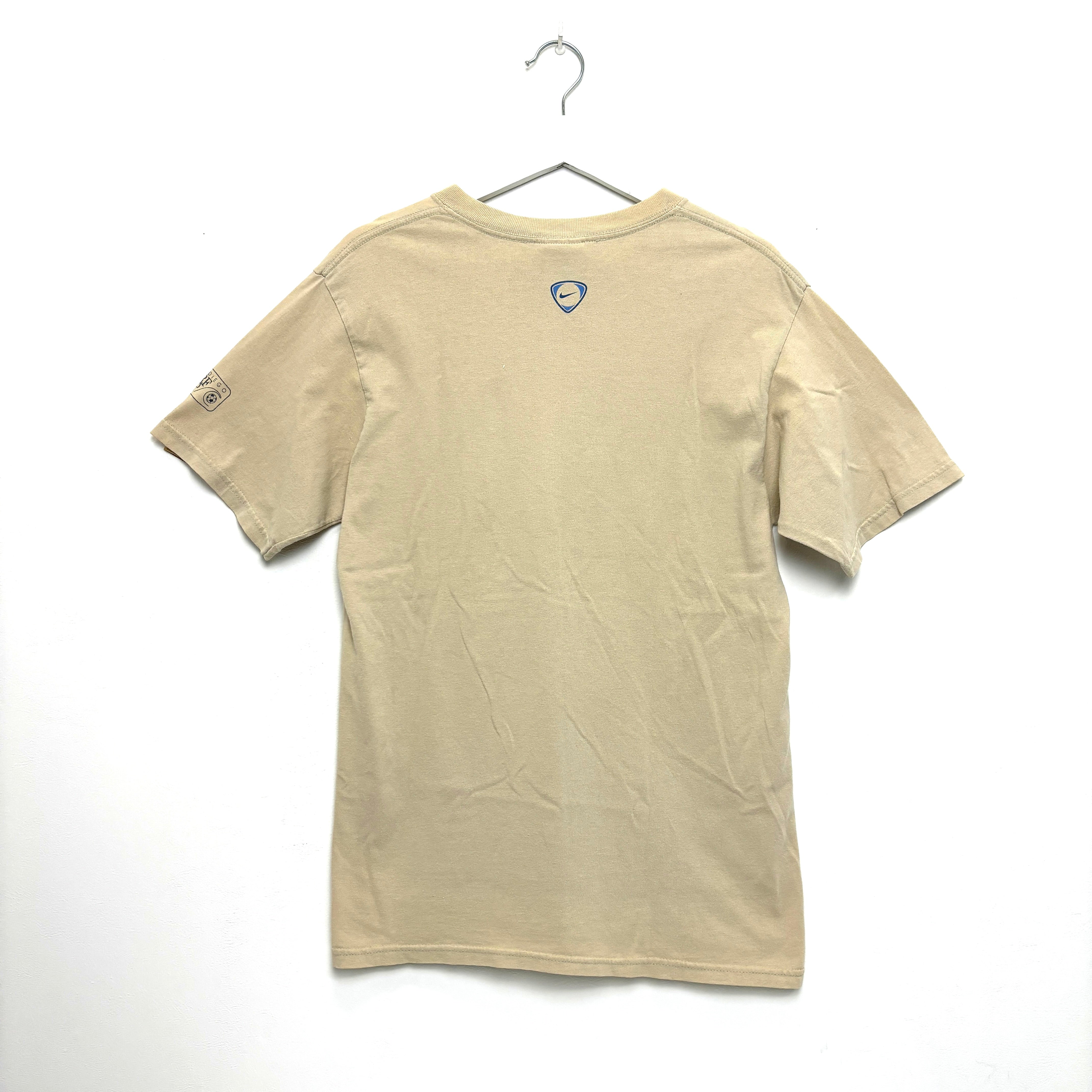 90s NIKE SAN DIEGO Surf Cup Graphic logo T-Shirt Beige Tee