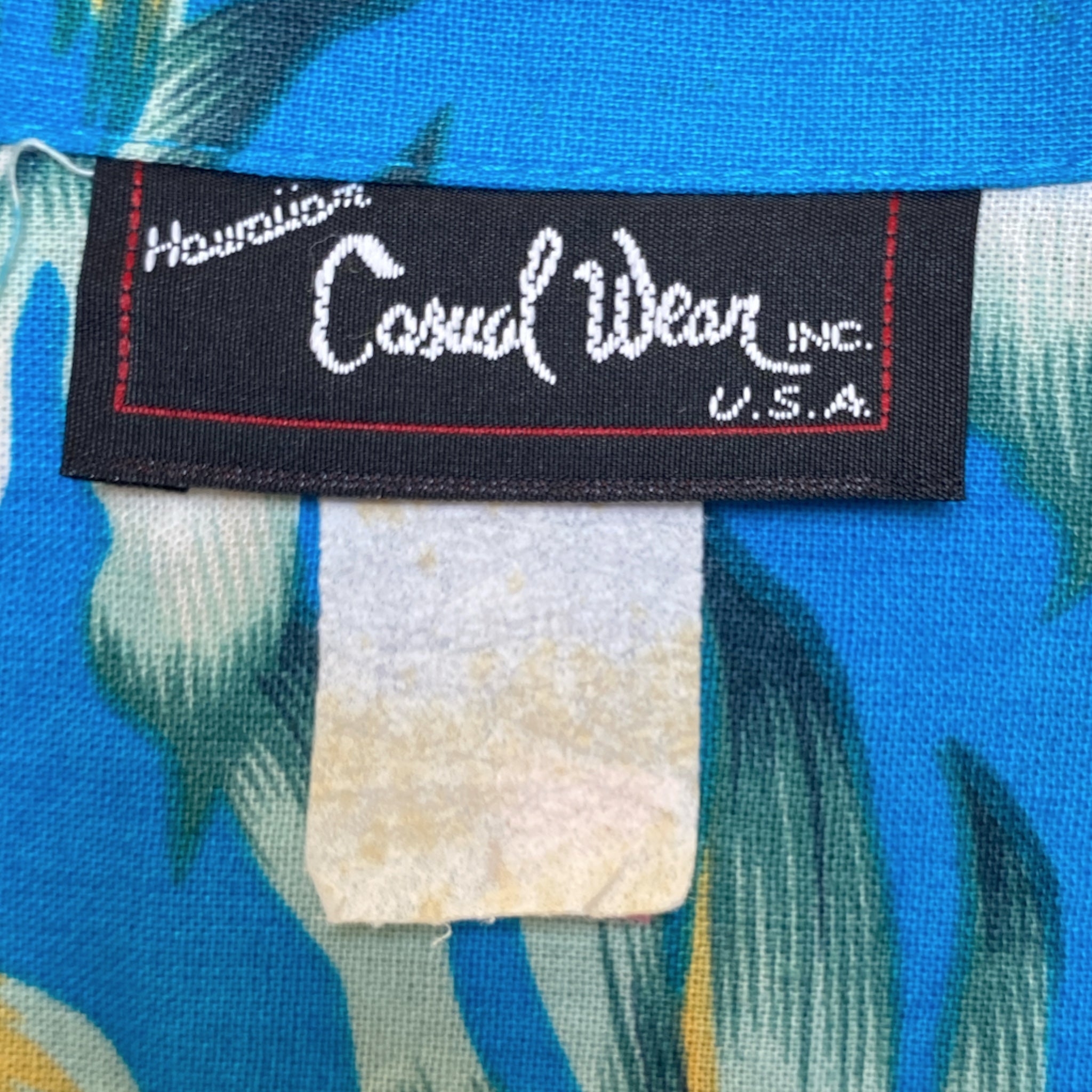 Casual Wear Inc Hawaian Aloha Shirt Made in HAWAI USA