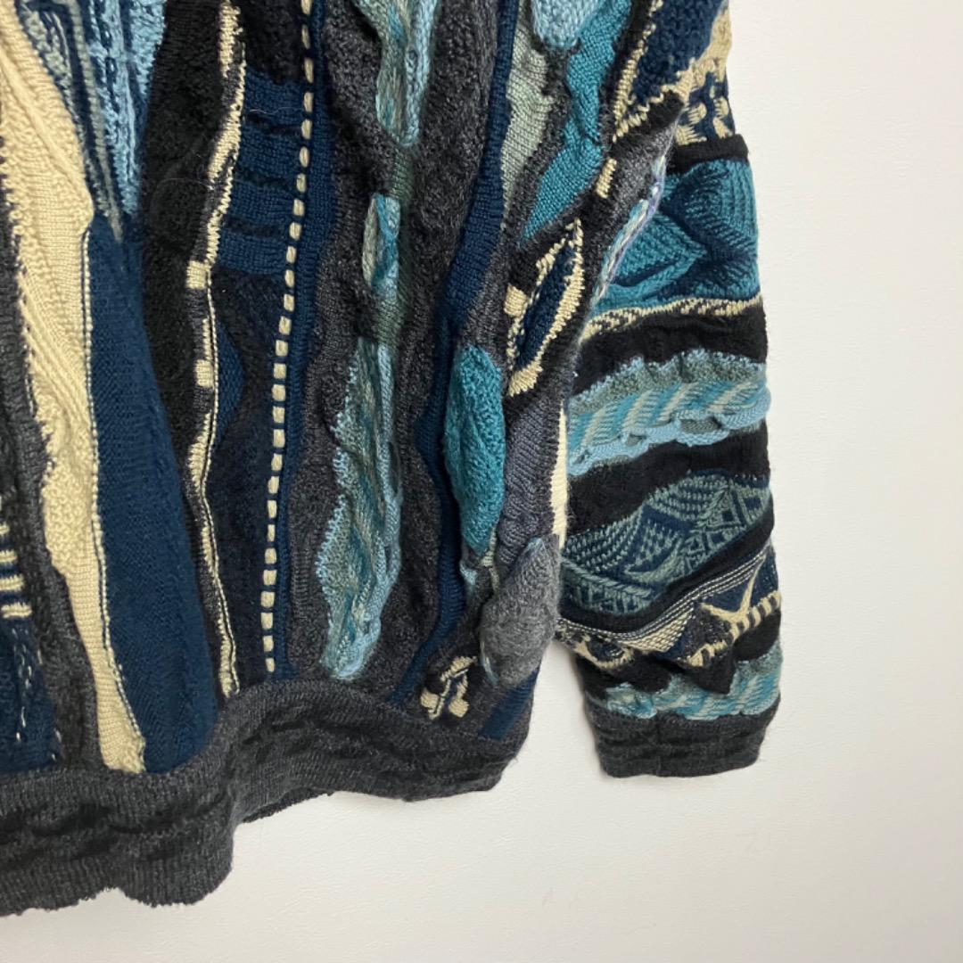 COOGI Wool 3D Knit Sweater