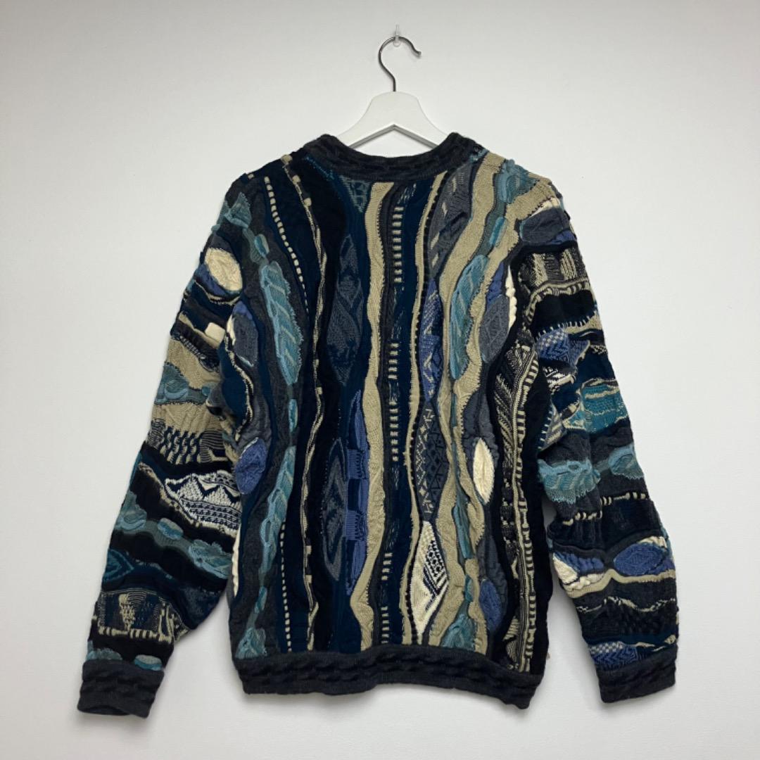 COOGI Wool 3D Knit Sweater